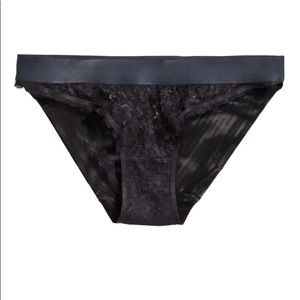 H&M Intimates & Sleepwear - Special bundle: 2 items H&M Intimates & Sleepwear - Special bundle: 2 items